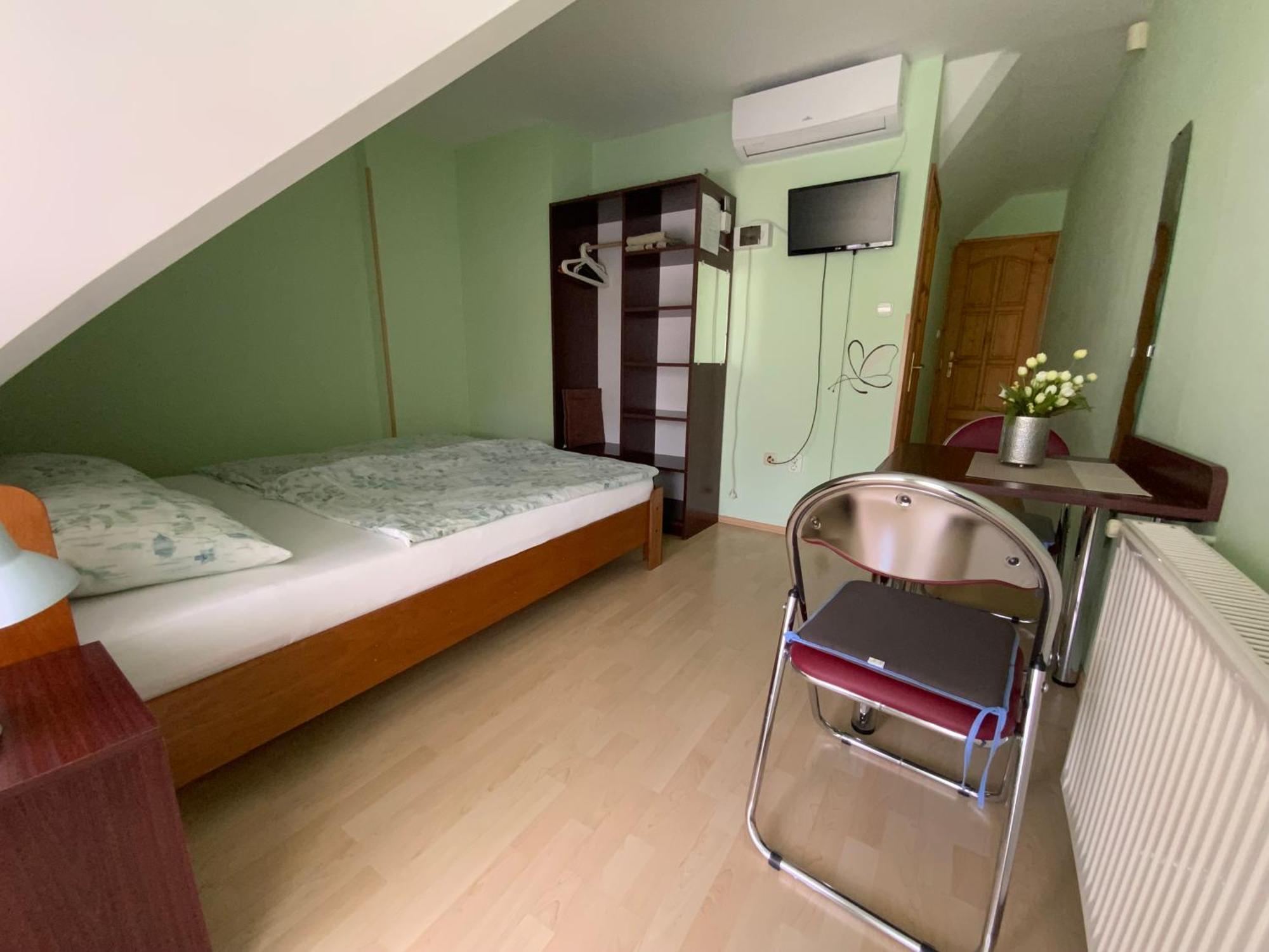 Gosy Apartmanok Шіофок Екстер'єр фото